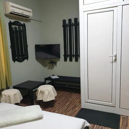 Casa de hóspedes Km!sofia - за гости
